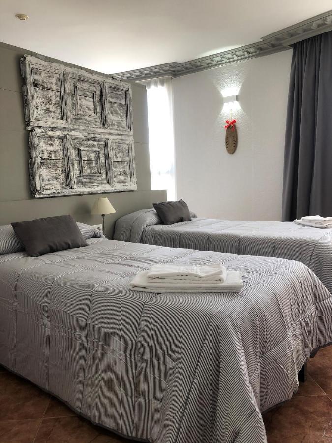 Apartamentos Los Angeles Alcañiz Zewnętrze zdjęcie