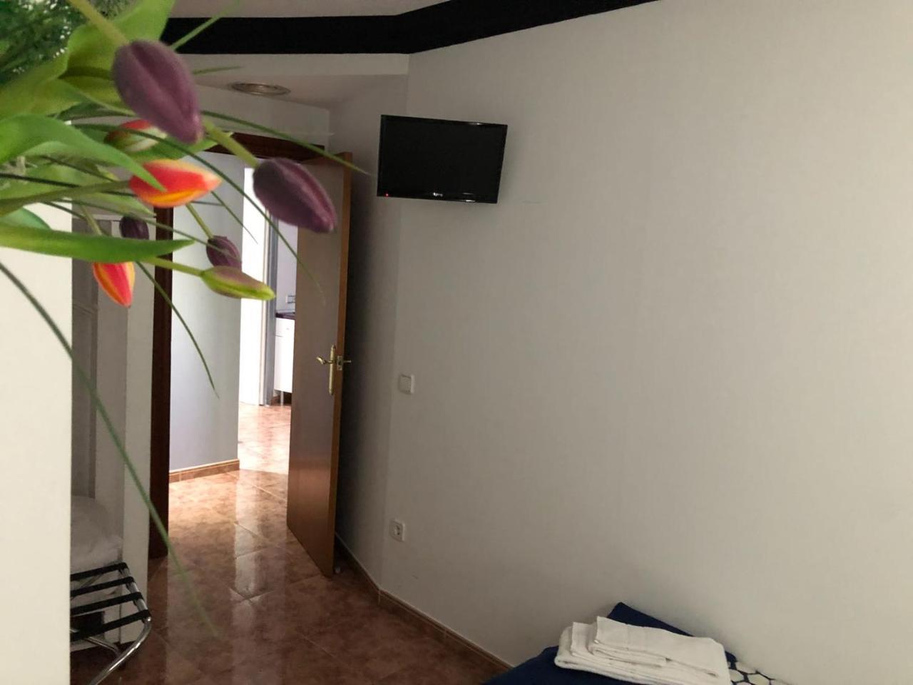 Apartamentos Los Angeles Alcañiz Zewnętrze zdjęcie